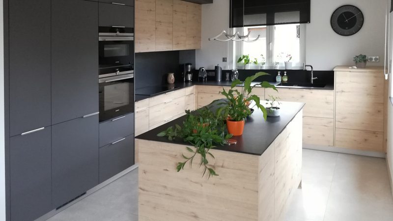 Cuisine-Montrond-01
